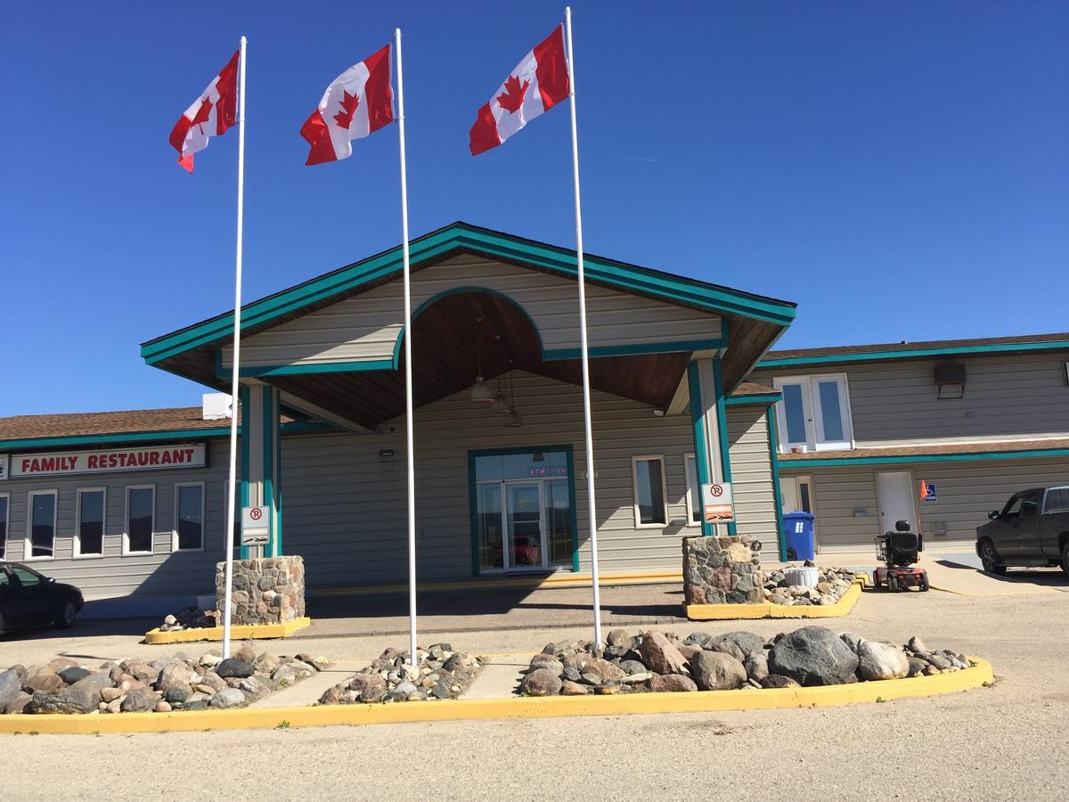 Agassiz Park Lodge McCreary Exterior foto